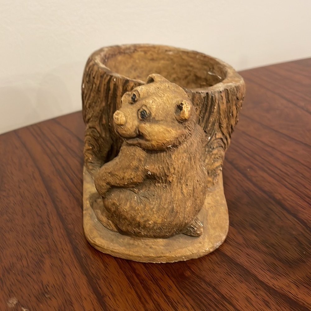 Vintage 70s Woodland Whimsical Friendly Bear Planter - Picture 4 of 12